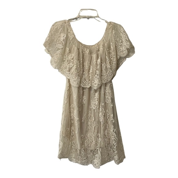 Jen’s Pirate Bootie Sheer Lace Mesh Off The Shoulder Dress in Cream Bride - Picture 3 of 15